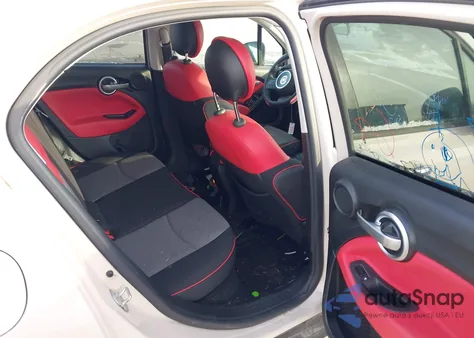 2016 Fiat 500X Easy из США, поврежденный, VIN ZFBCFXBT3GP386493